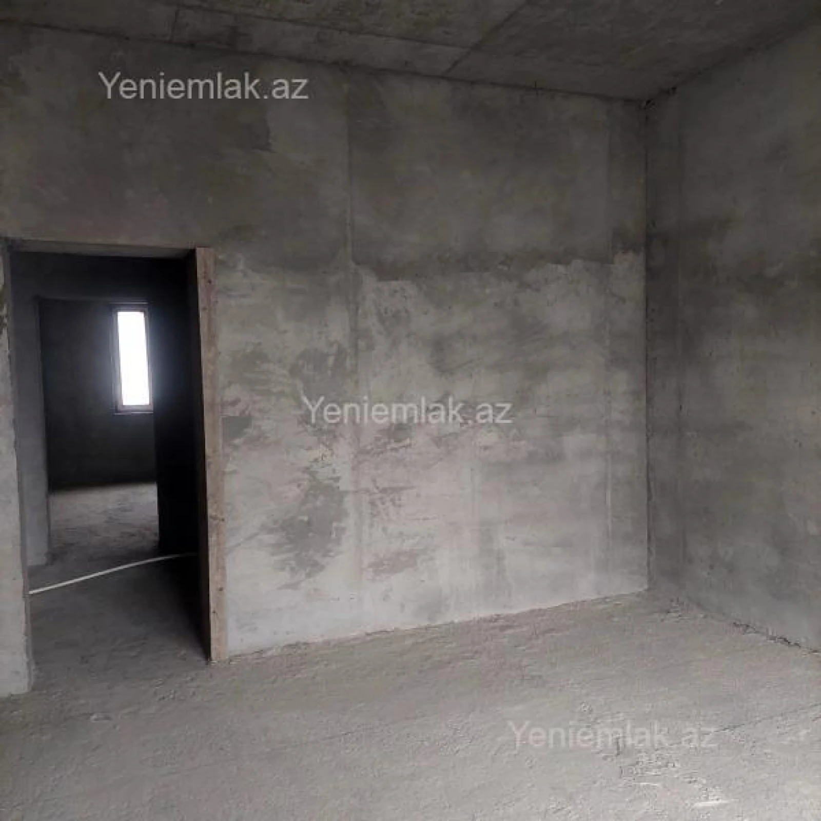 Satılır 9 otaqlı həyət evi 600 m²