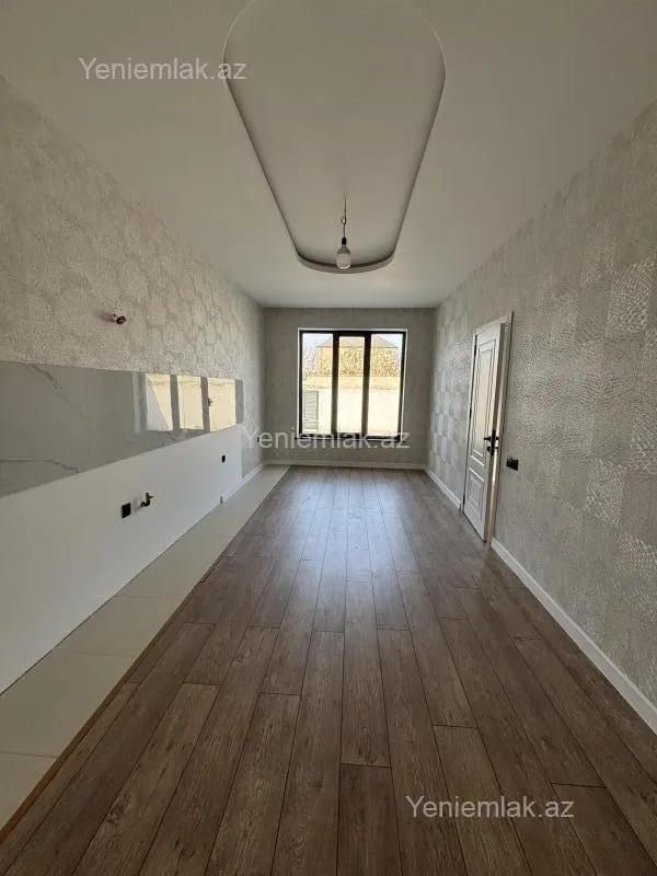 Satılır 4 otaqlı həyət evi 140 m²