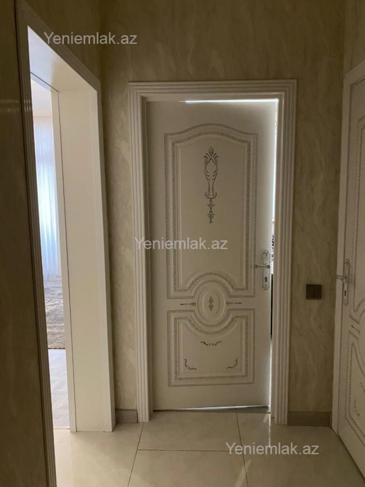 Satılır 2 otaqlı yeni tikili 50 m²