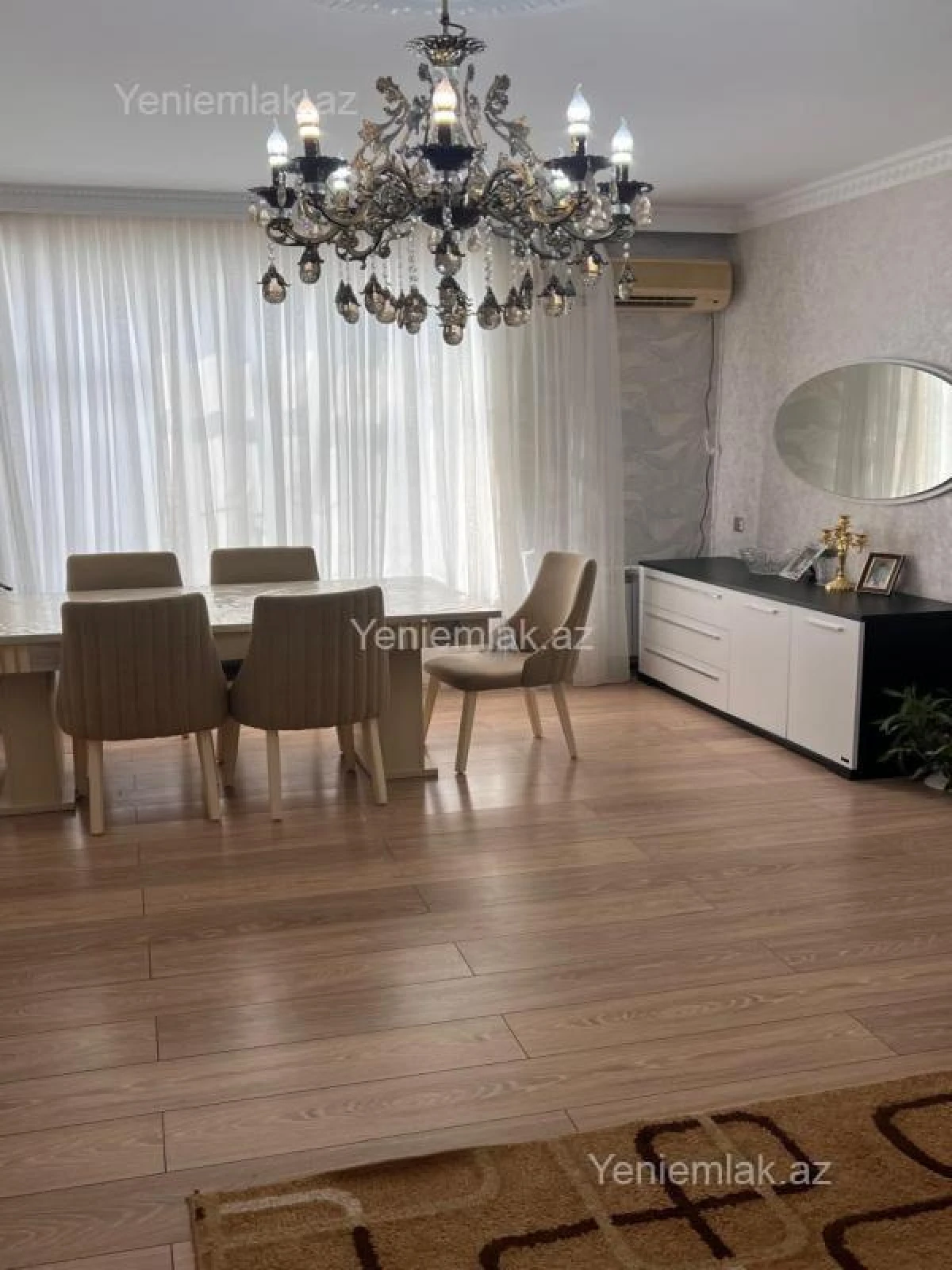 Satılır 6 otaqlı həyət evi 220 m²