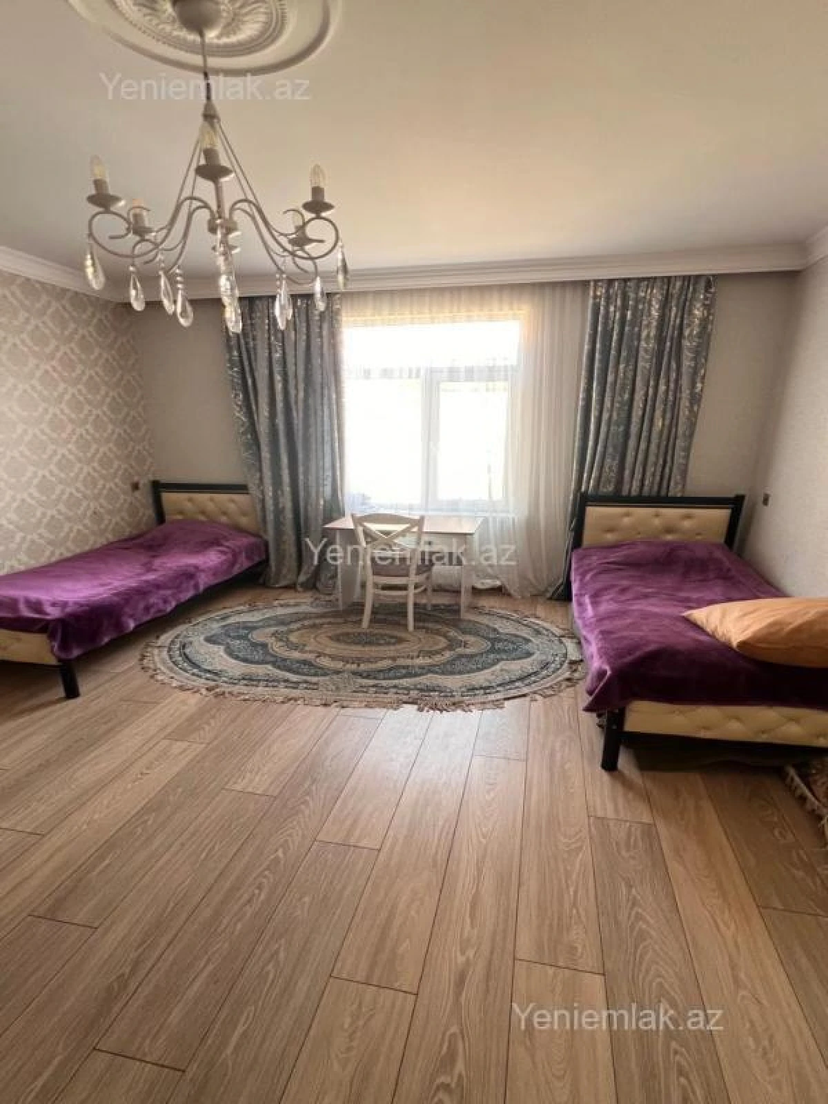 Satılır 6 otaqlı həyət evi 220 m²