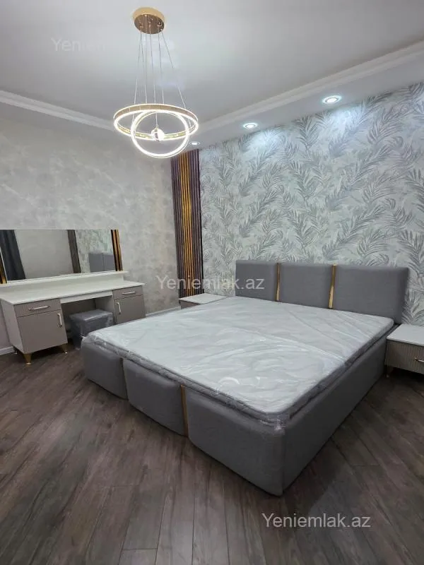 Satılır 6 otaqlı həyət evi 280 m²