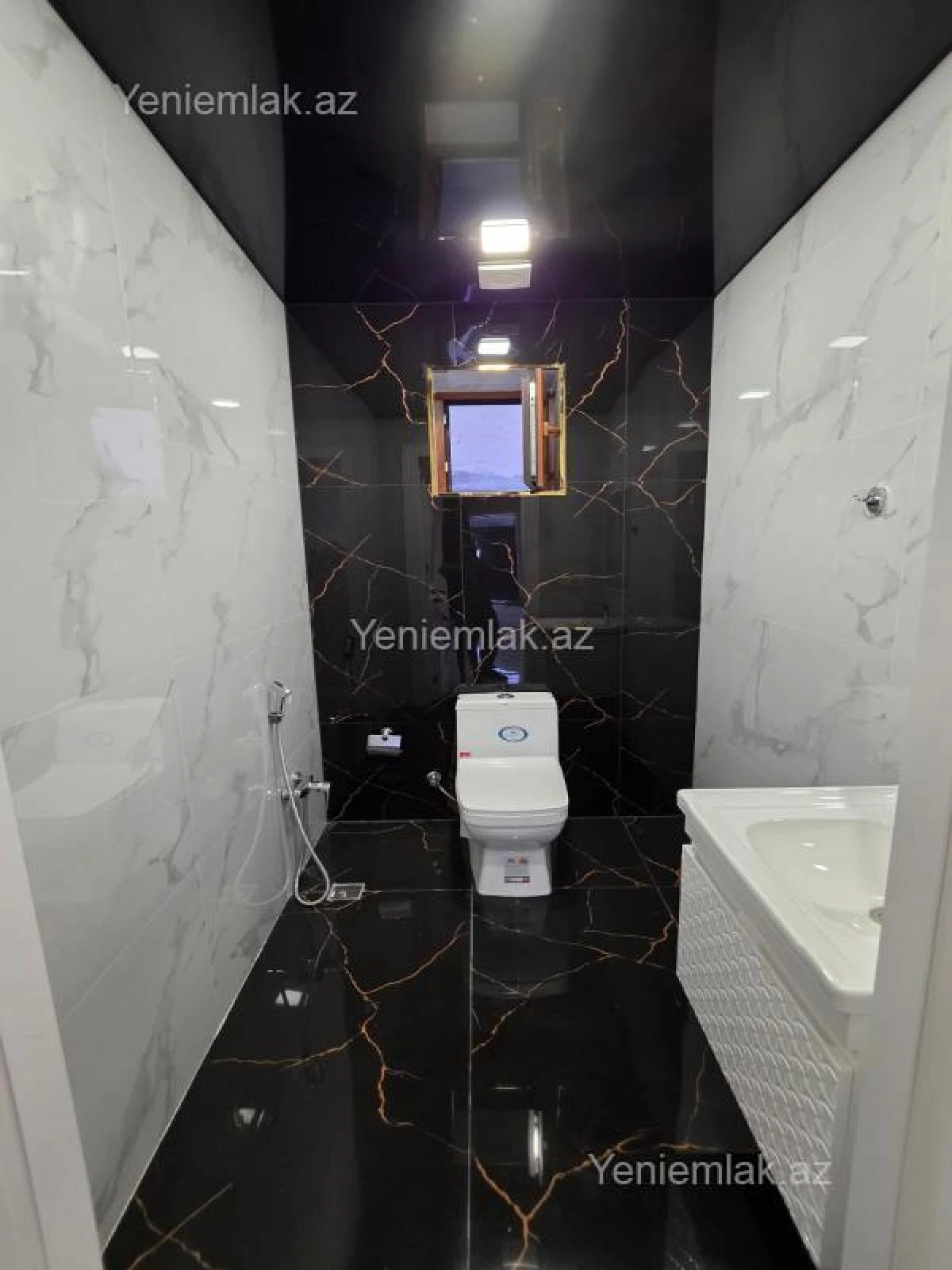 Satılır 6 otaqlı həyət evi 280 m²
