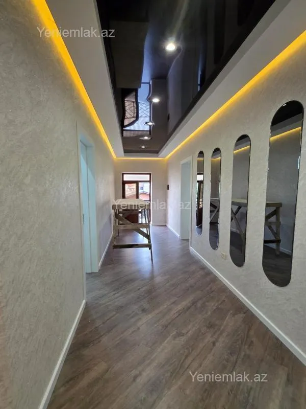 Satılır 6 otaqlı həyət evi 280 m²