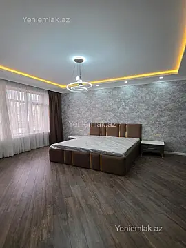 Satılır 6 otaqlı həyət evi 280 m²