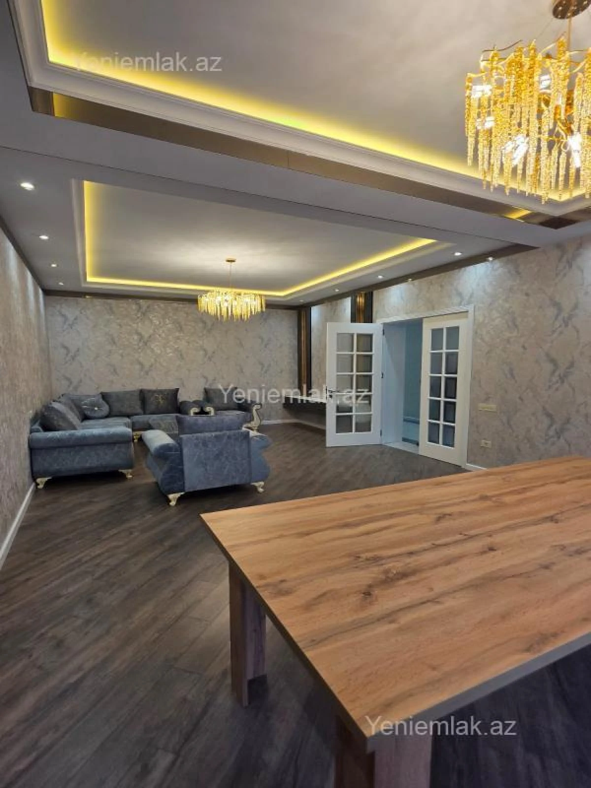 Satılır 6 otaqlı həyət evi 280 m²