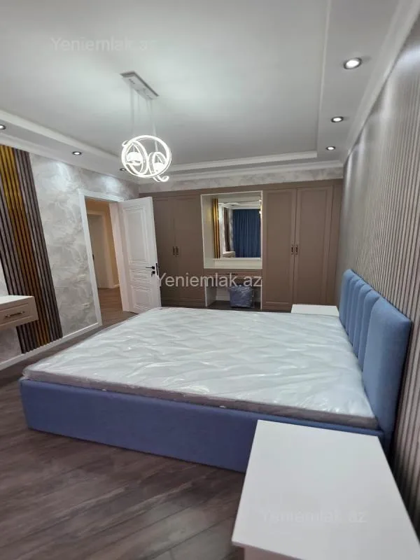 Satılır 6 otaqlı həyət evi 280 m²