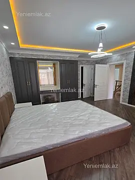 Satılır 6 otaqlı həyət evi 280 m²