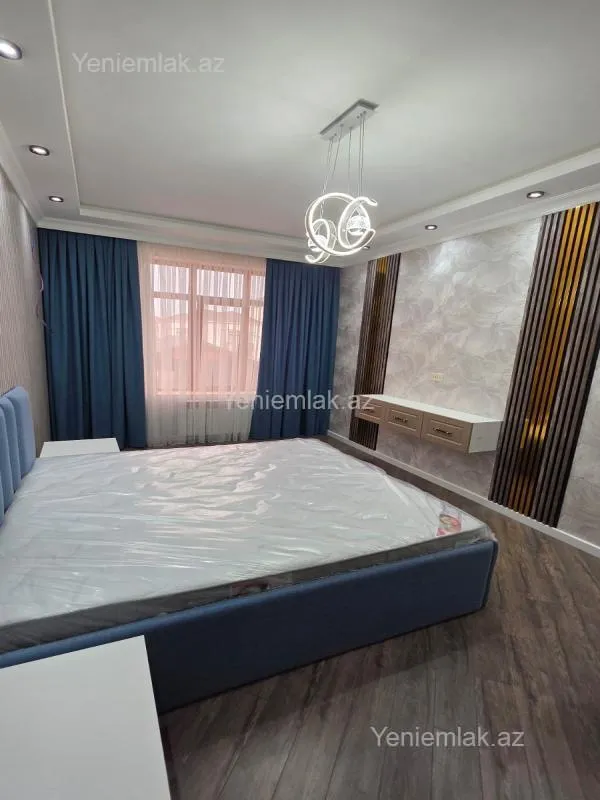 Satılır 6 otaqlı həyət evi 280 m²