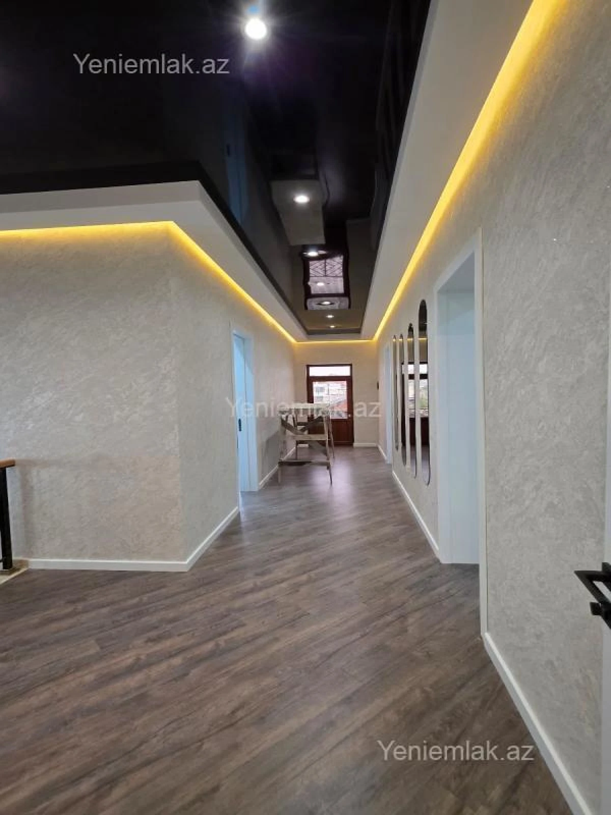 Satılır 6 otaqlı həyət evi 280 m²