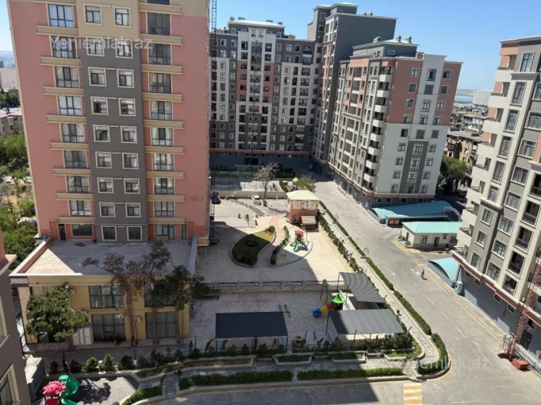 Satılır 3 otaqlı yeni tikili 115 m²