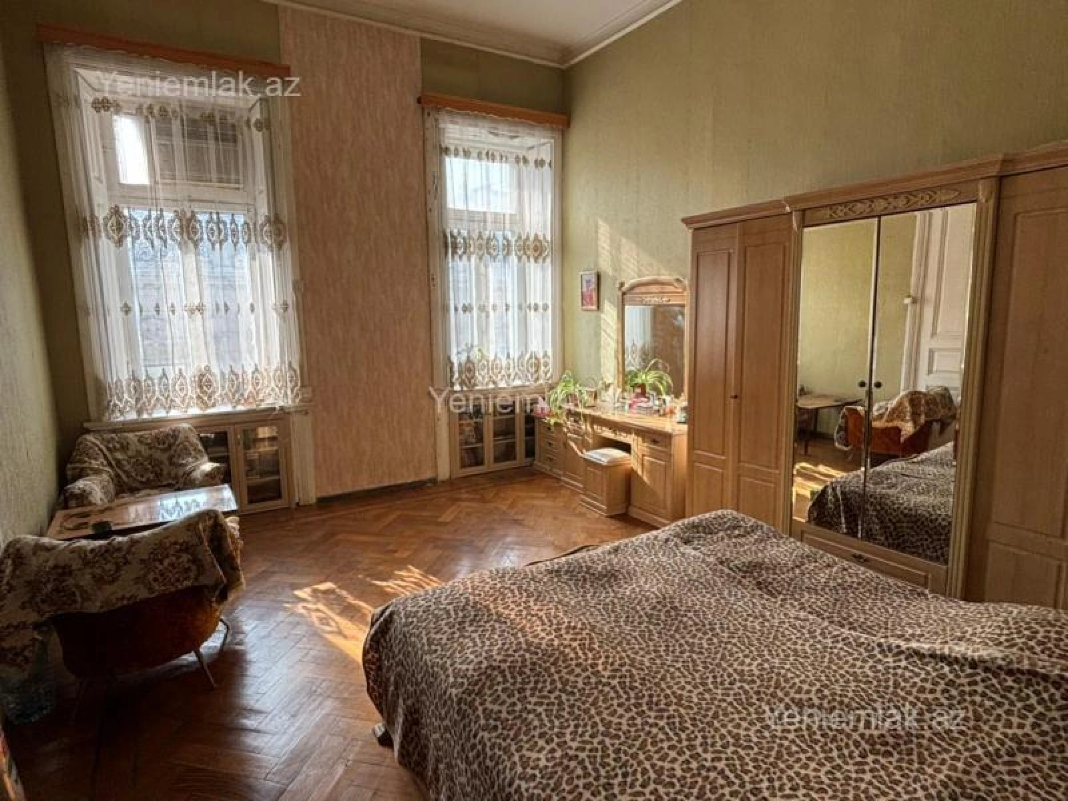 Satılır 3 otaqlı köhnə tikili 70 m²