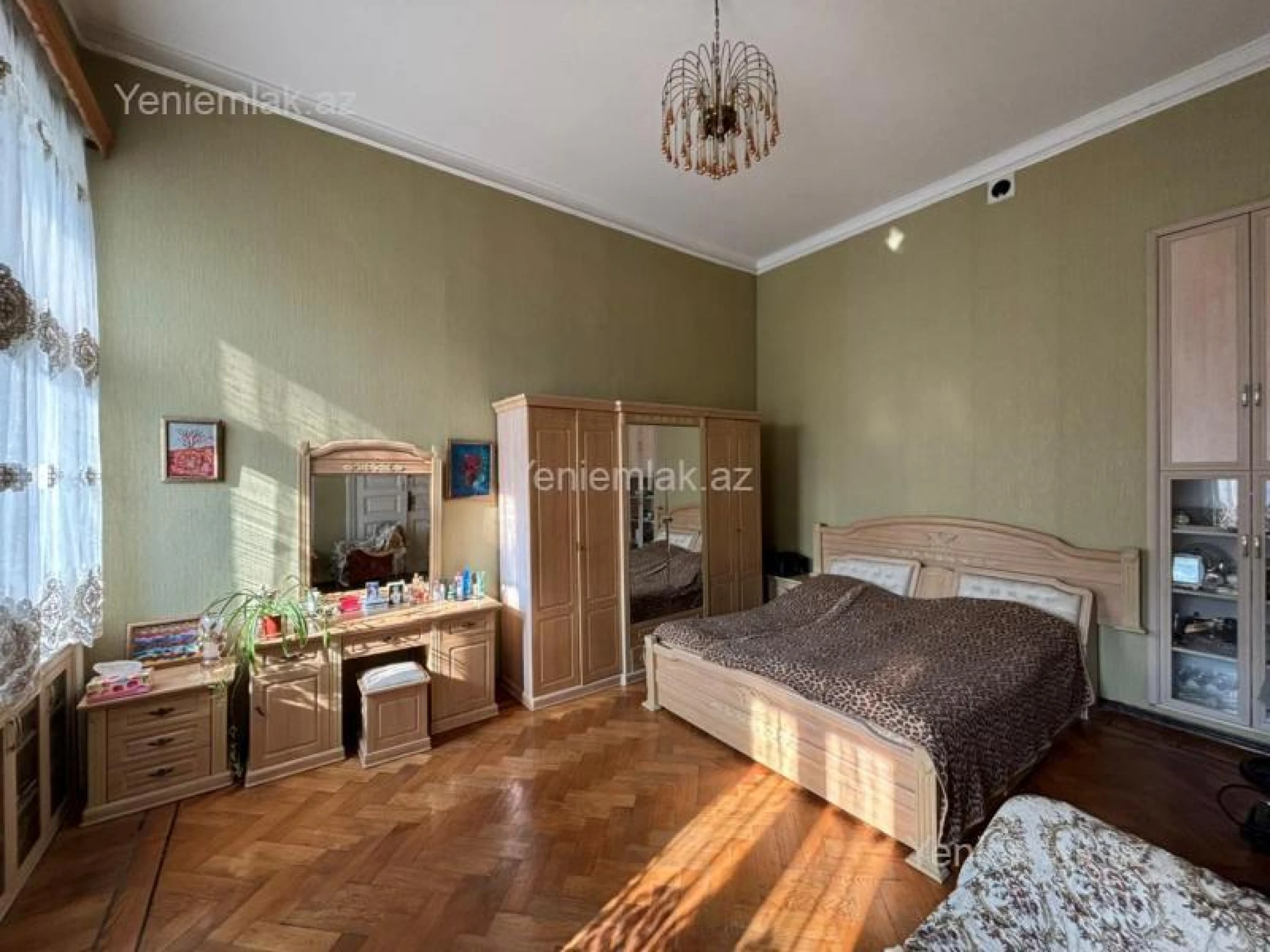 Satılır 3 otaqlı köhnə tikili 70 m²
