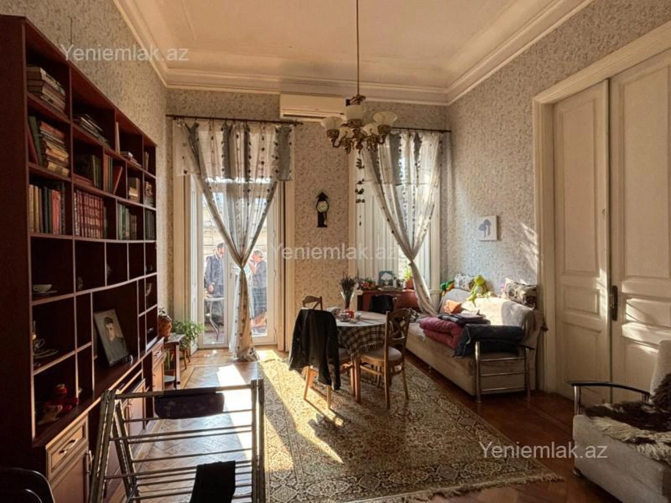Satılır 3 otaqlı köhnə tikili 70 m²