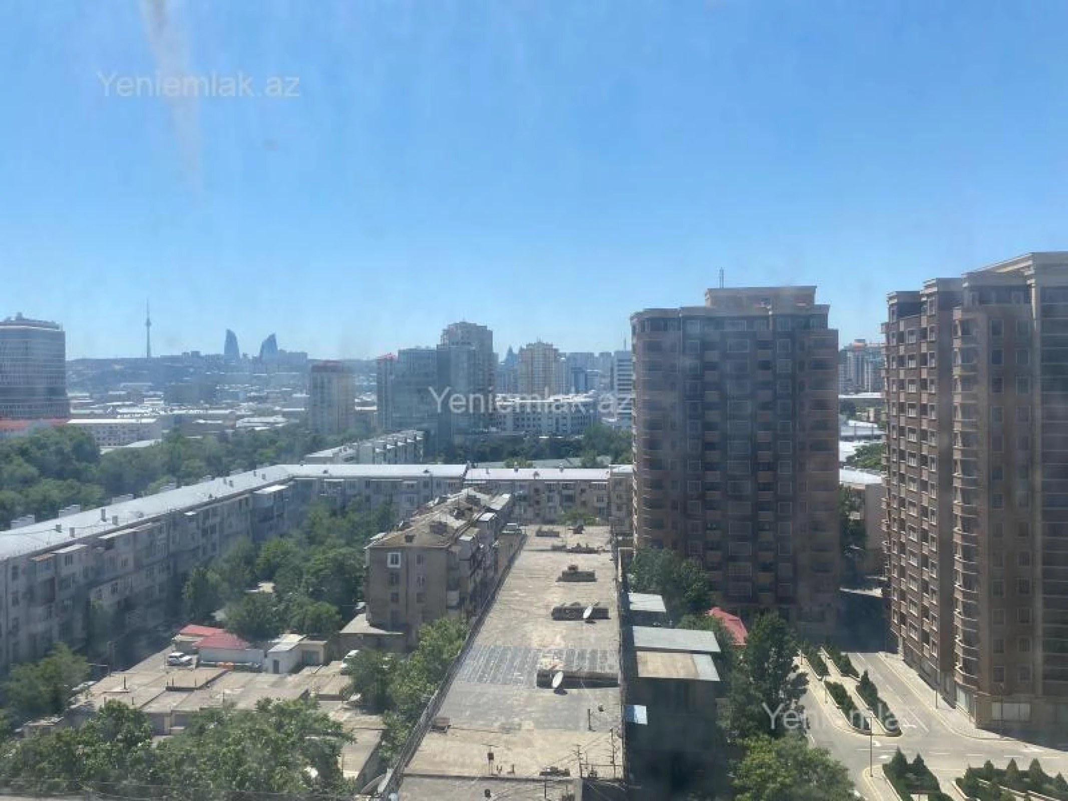 Satılır 4 otaqlı yeni tikili 185 m²