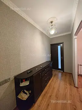 Satılır 2 otaqlı köhnə tikili 65 m²