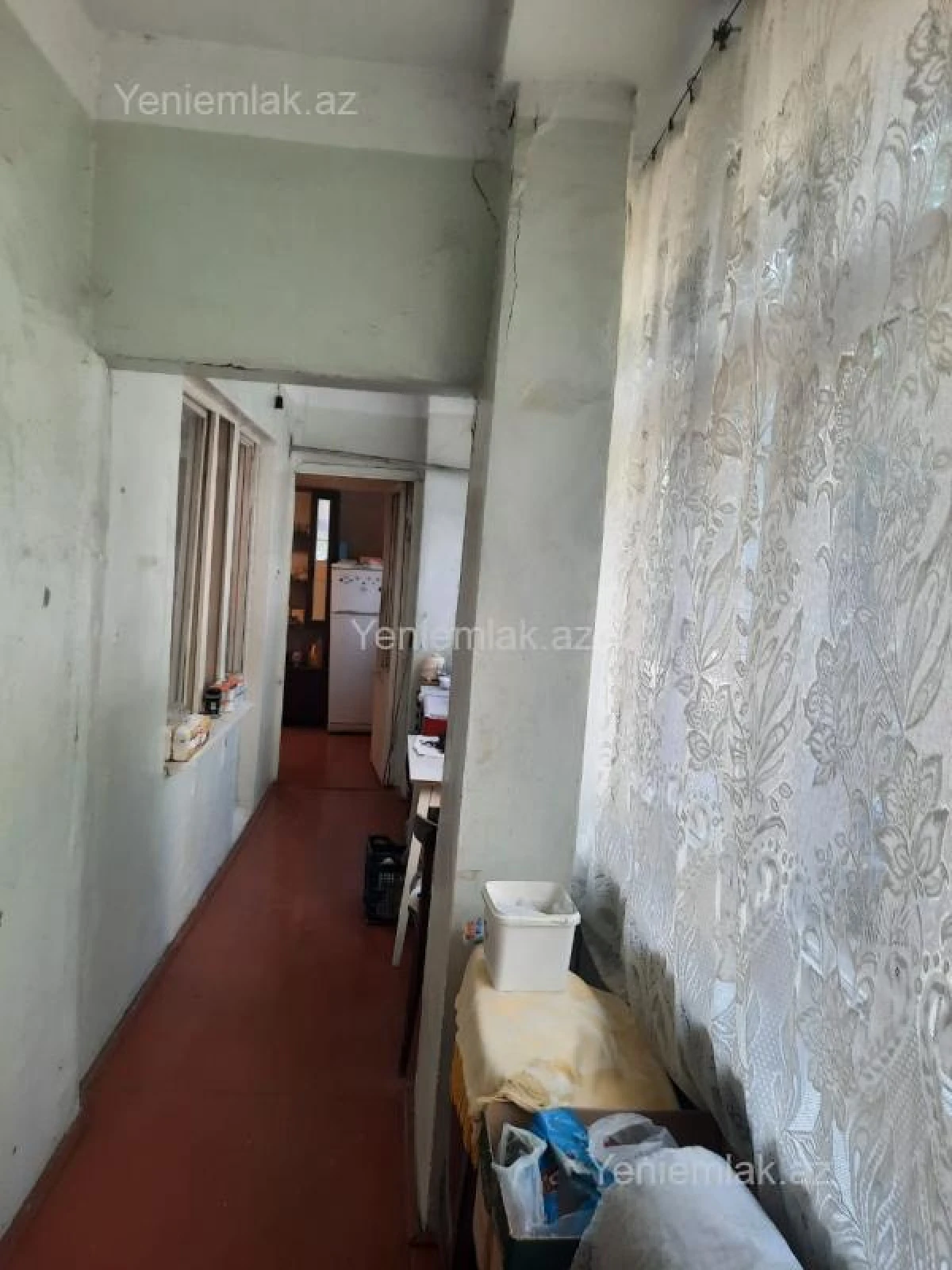 Satılır 4 otaqlı köhnə tikili 90 m²