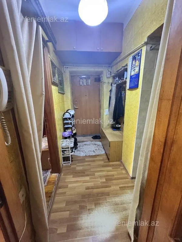 Satılır 3 otaqlı köhnə tikili 65 m²