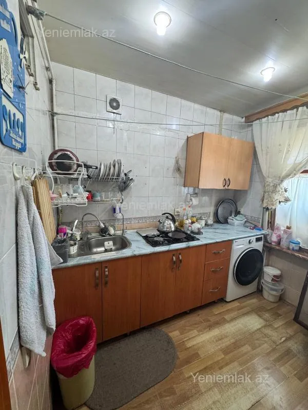 Satılır 3 otaqlı köhnə tikili 65 m²