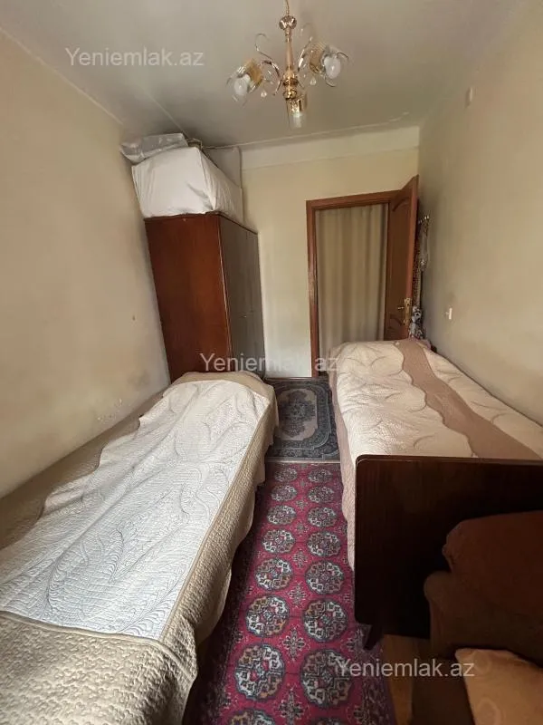 Satılır 3 otaqlı köhnə tikili 65 m²