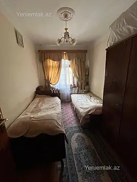 Satılır 3 otaqlı köhnə tikili 65 m²
