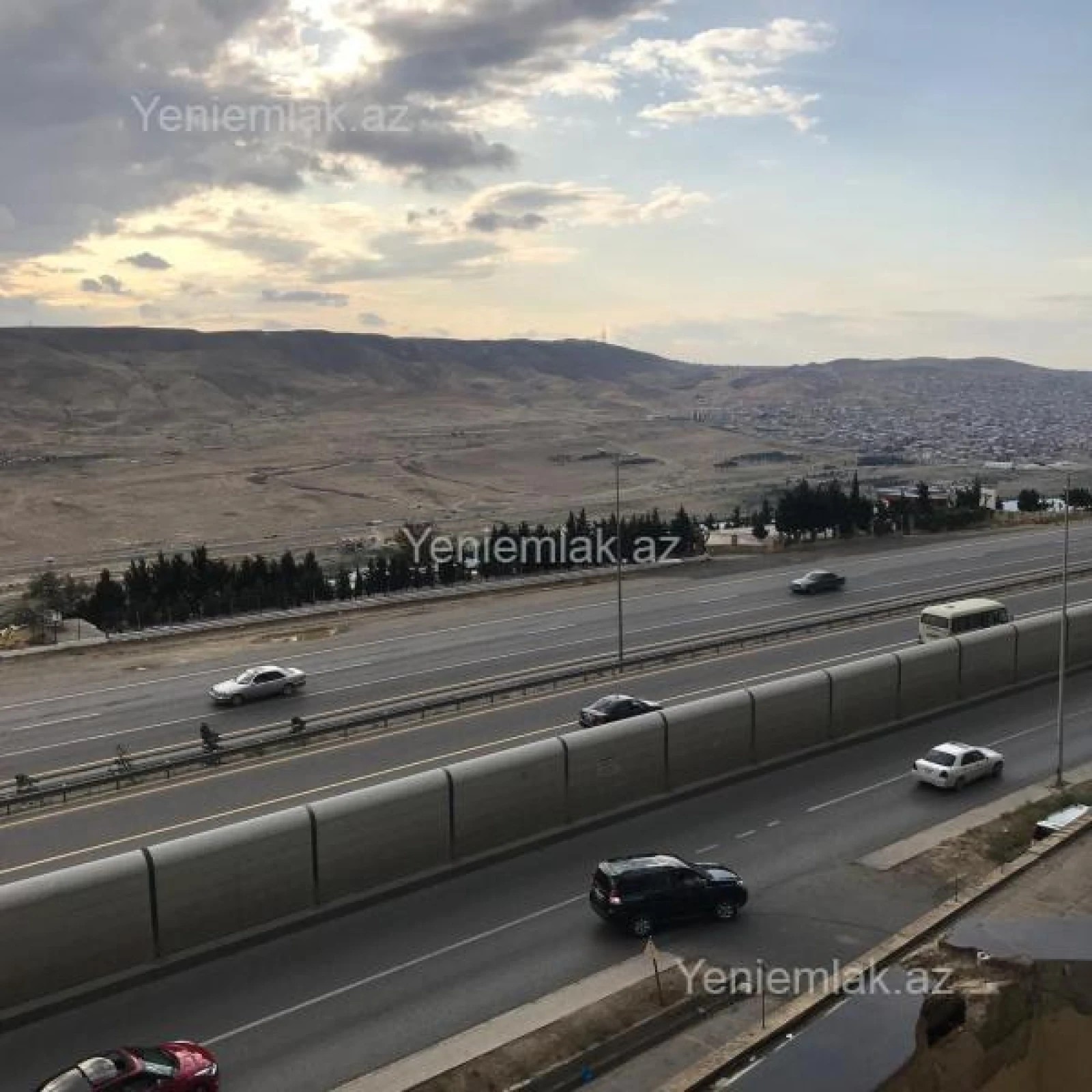 Satılır 3 otaqlı yeni tikili 107 m²