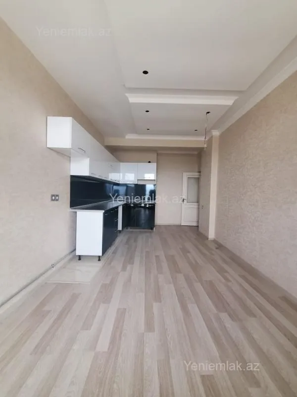 Satılır 3 otaqlı yeni tikili 107 m²