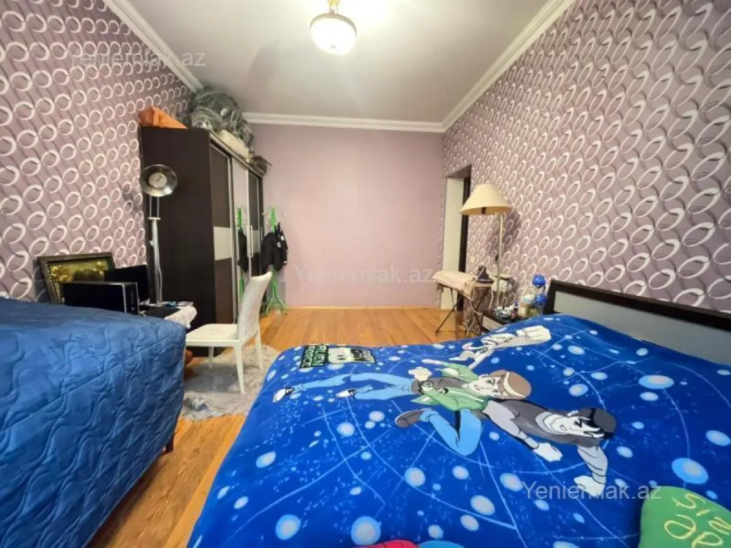 Satılır 6 otaqlı həyət evi 310 m²