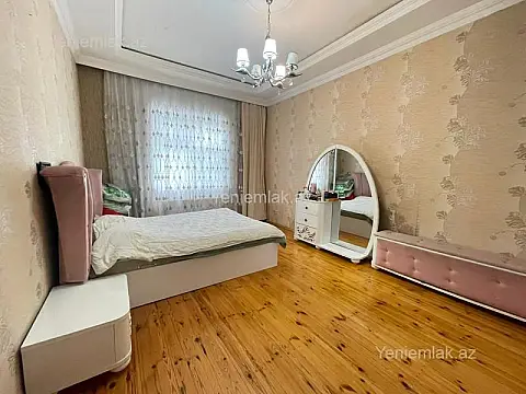 Satılır 6 otaqlı həyət evi 310 m²