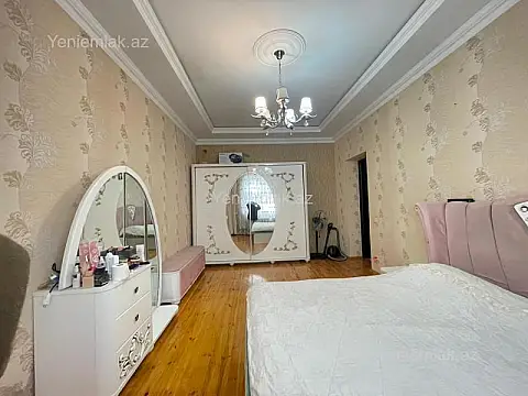 Satılır 6 otaqlı həyət evi 310 m²