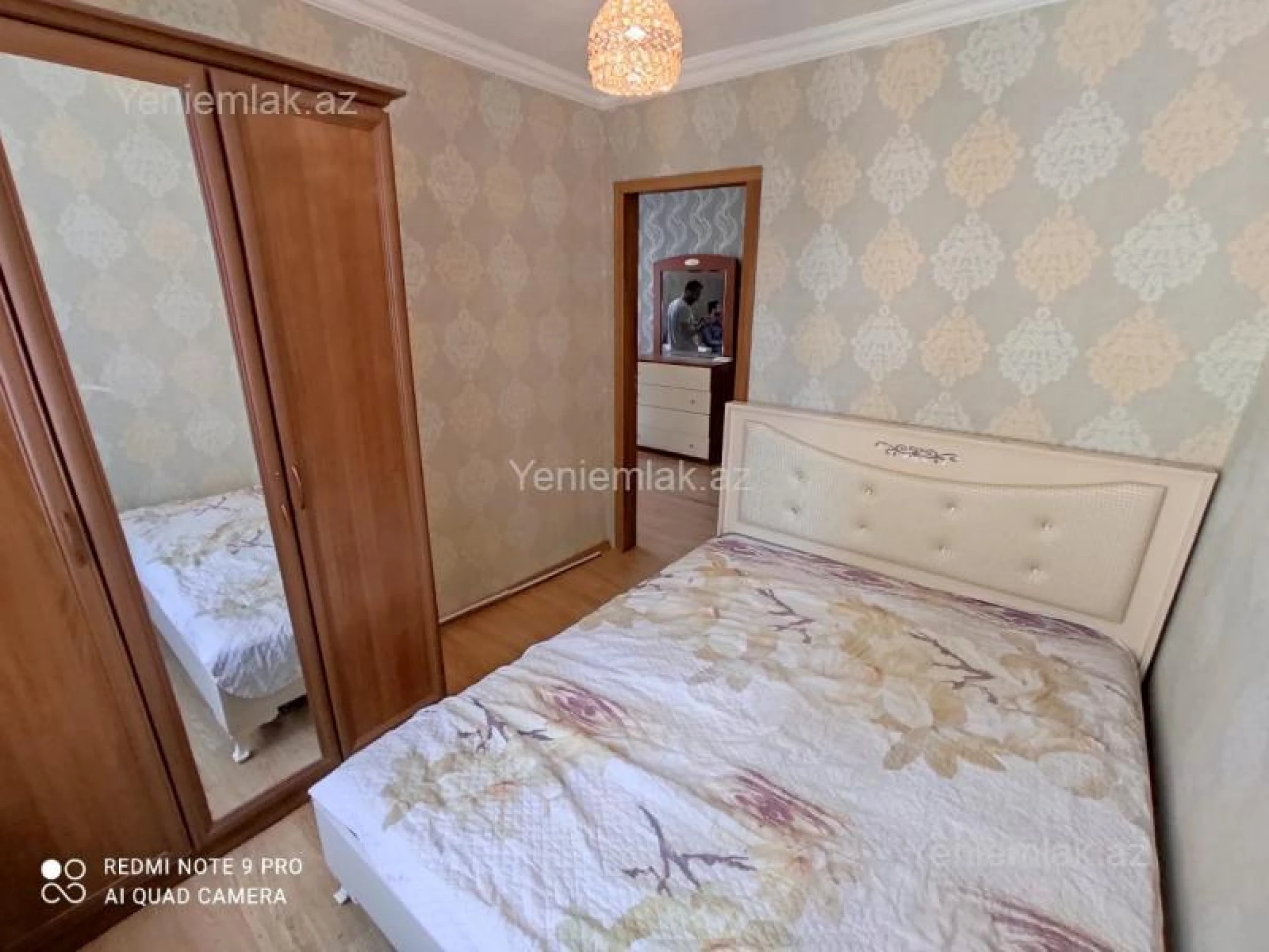 Satılır 1 otaqlı köhnə tikili 40 m²