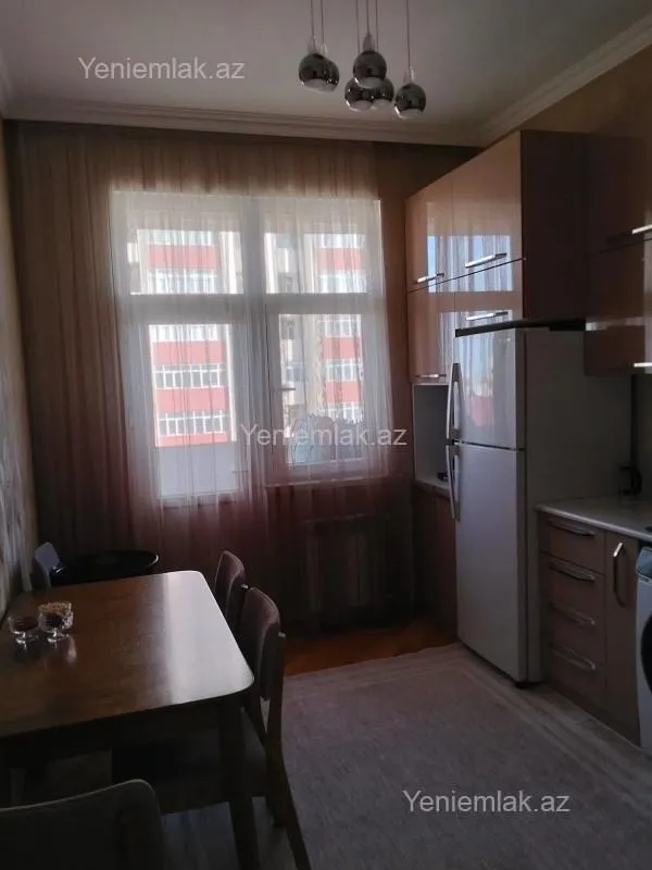 Satılır 2 otaqlı yeni tikili 63 m²