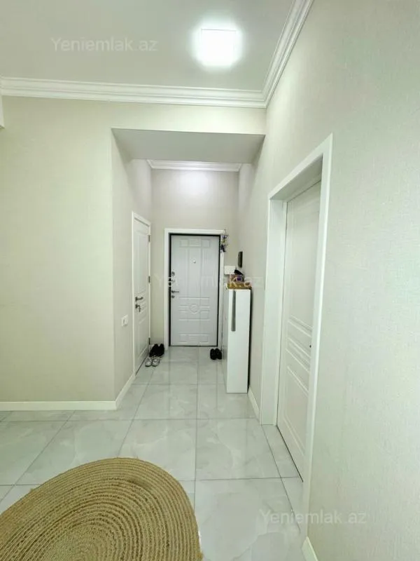 Satılır 2 otaqlı yeni tikili 80 m²