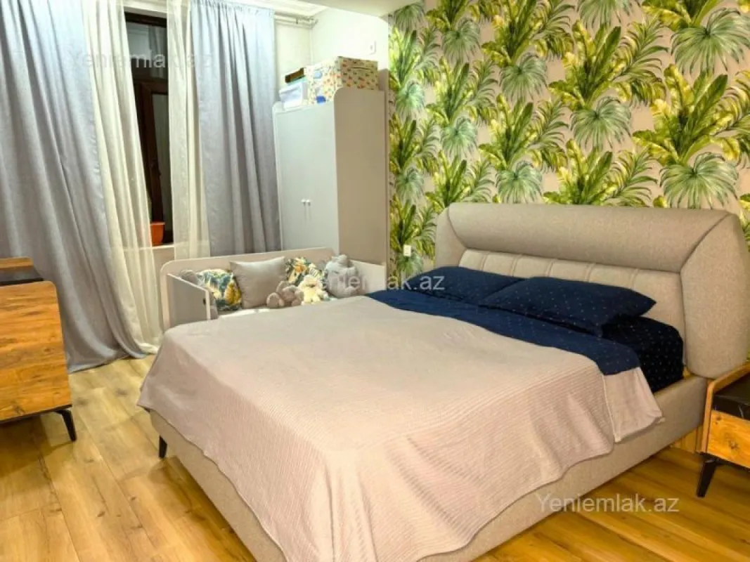 Satılır 2 otaqlı yeni tikili 80 m²