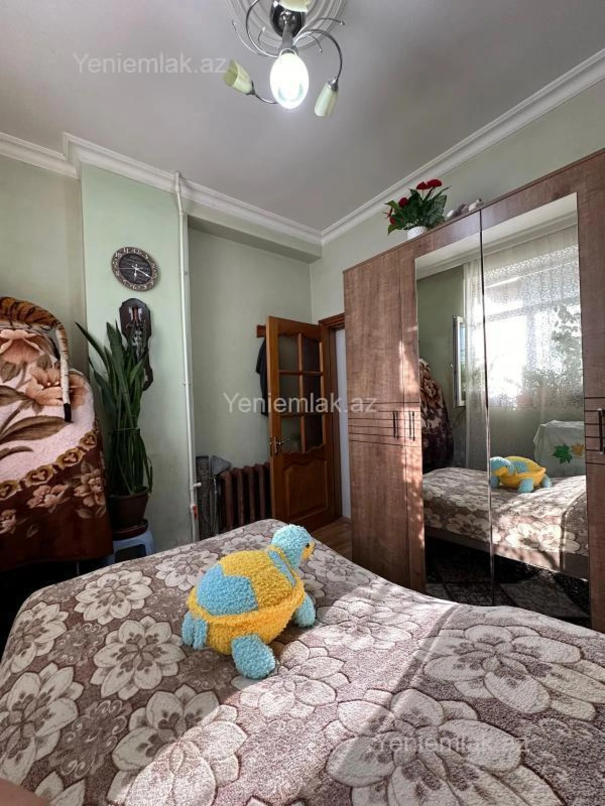 Satılır 2 otaqlı köhnə tikili 51 m²