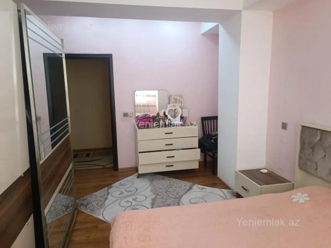 Satılır 3 otaqlı yeni tikili 114 m²