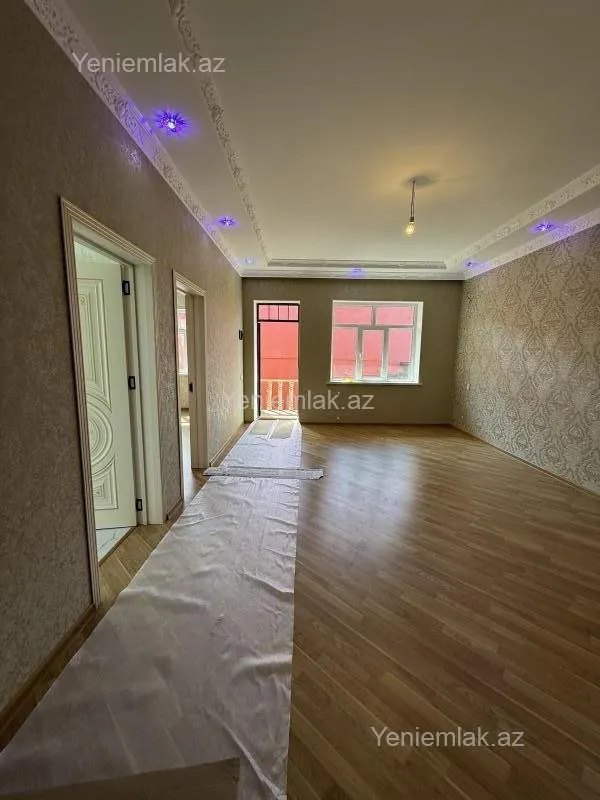 Satılır 4 otaqlı həyət evi 170 m²