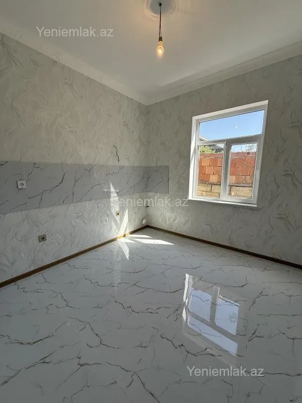 Satılır 4 otaqlı həyət evi 170 m²