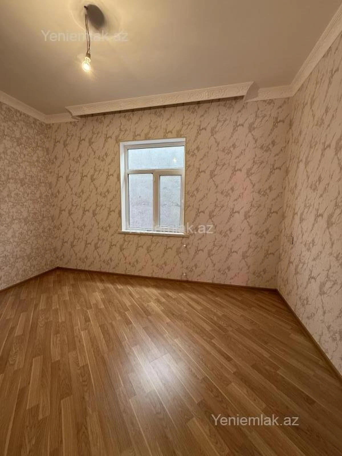 Satılır 4 otaqlı həyət evi 170 m²