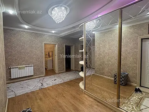 Satılır 3 otaqlı yeni tikili 135 m²