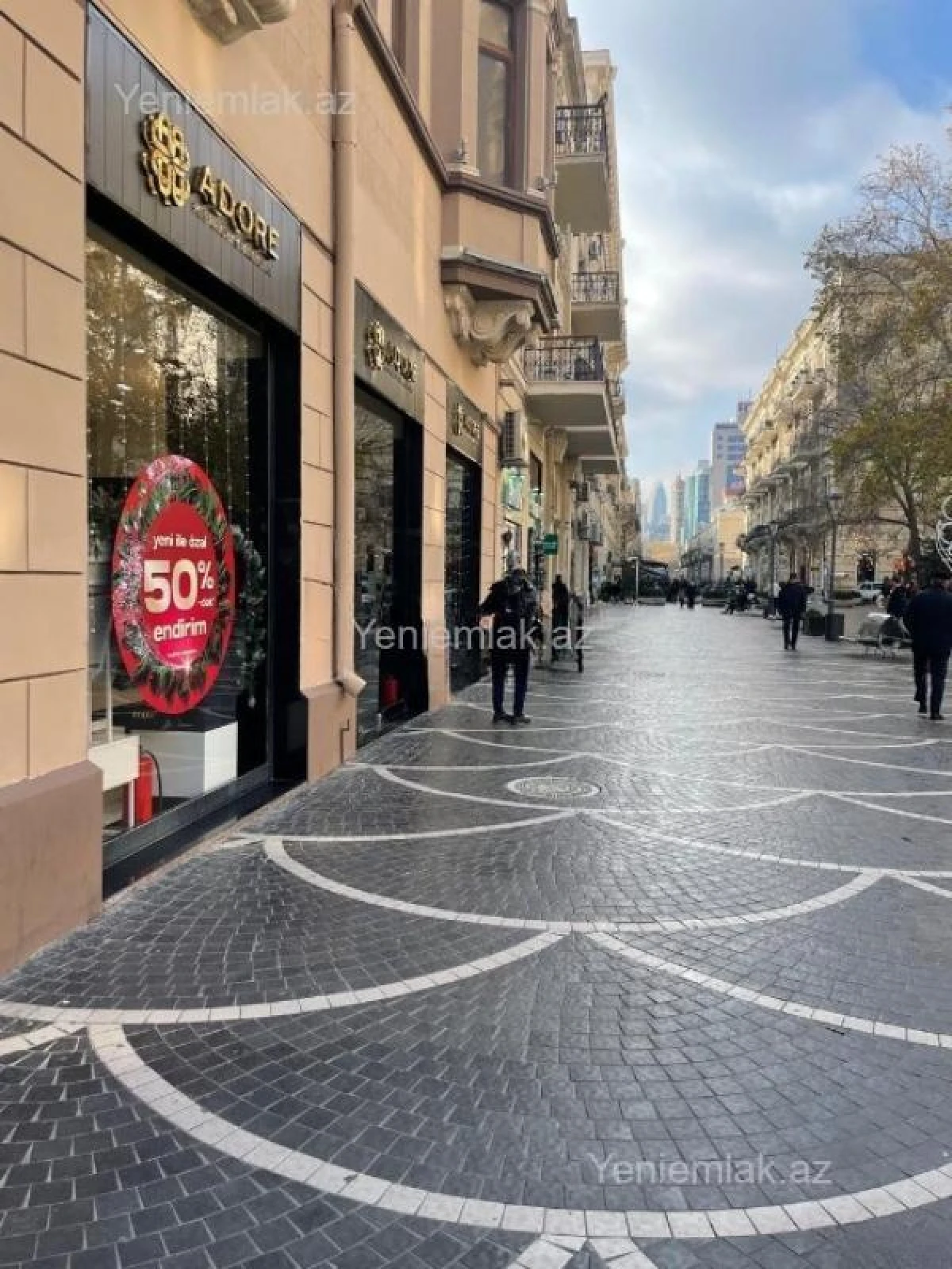 Satılır 2 otaqlı köhnə tikili 40 m²