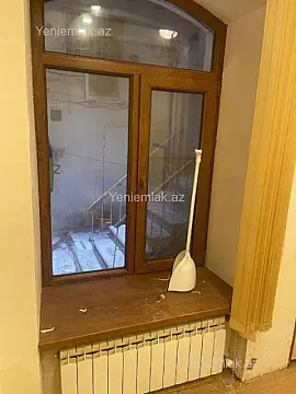 Satılır 2 otaqlı köhnə tikili 40 m²
