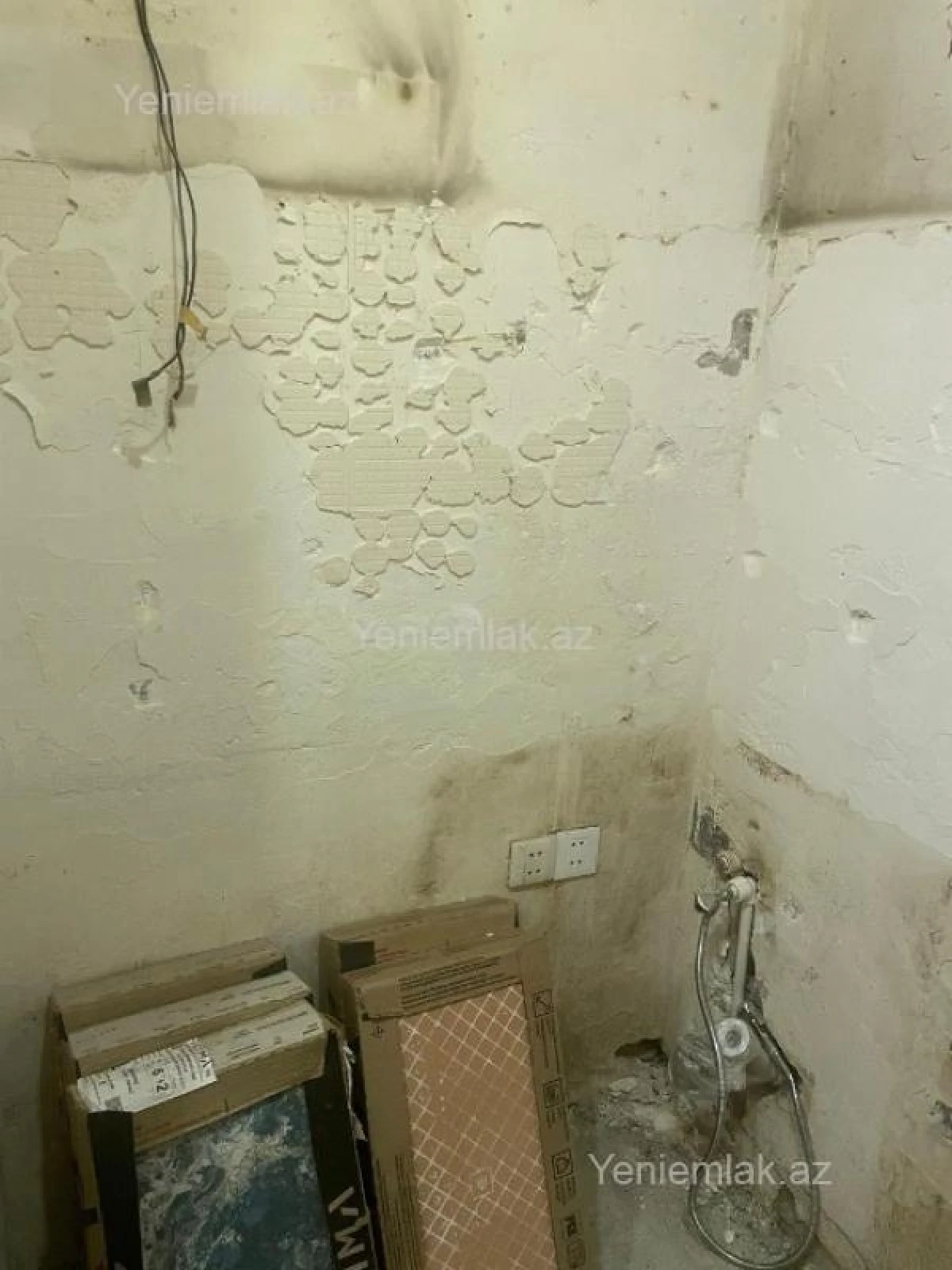 Satılır 2 otaqlı köhnə tikili 40 m²