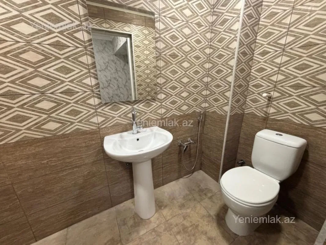 Satılır 3 otaqlı yeni tikili 68 m²