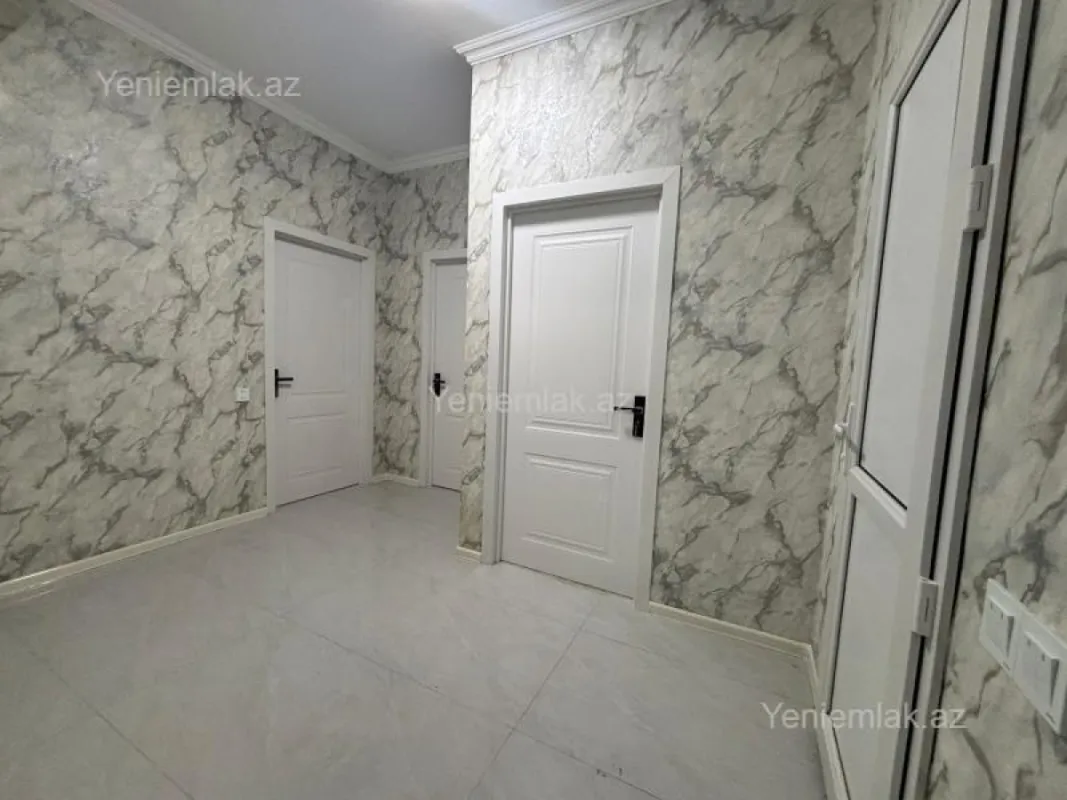 Satılır 3 otaqlı yeni tikili 68 m²