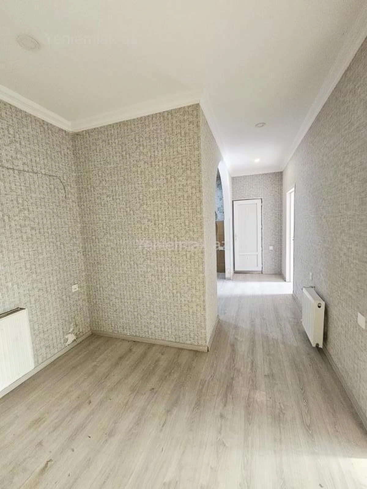 Satılır 2 otaqlı yeni tikili 64 m²