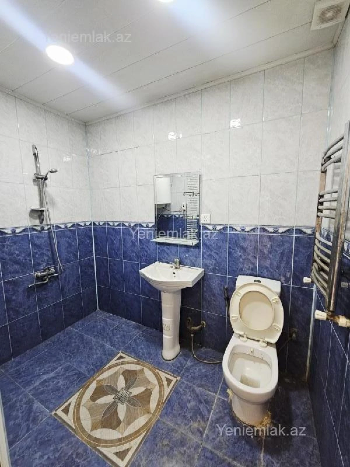 Satılır 2 otaqlı yeni tikili 64 m²