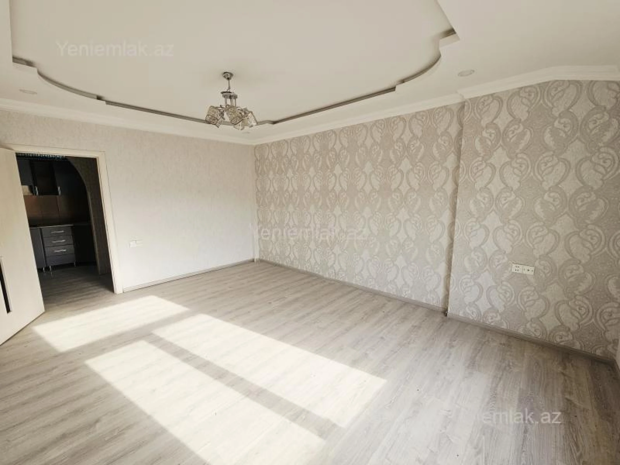 Satılır 2 otaqlı yeni tikili 64 m²