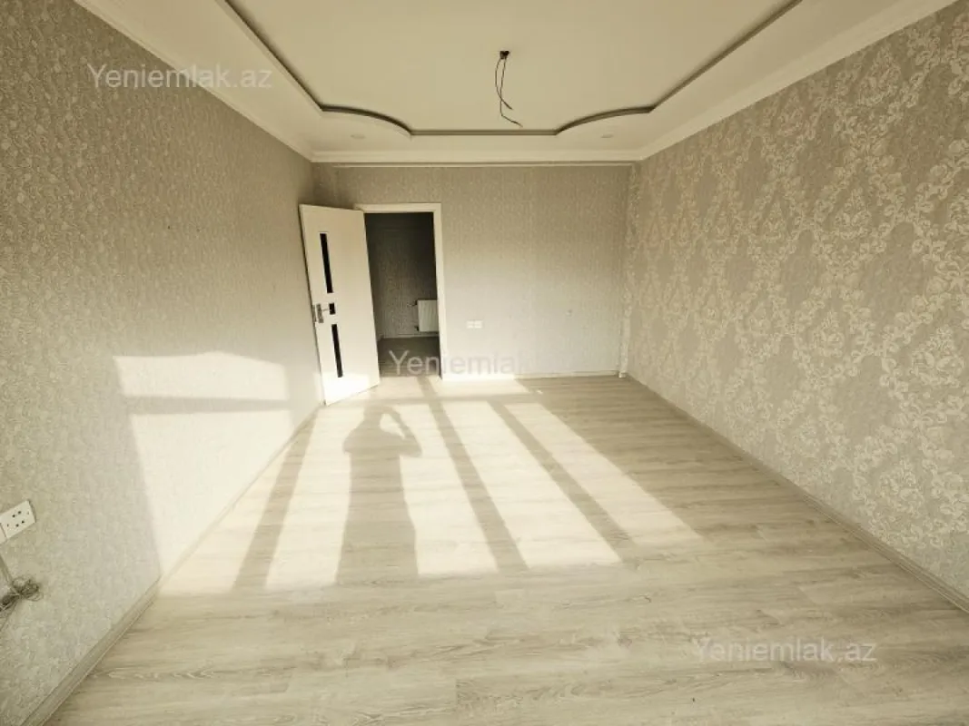 Satılır 2 otaqlı yeni tikili 64 m²