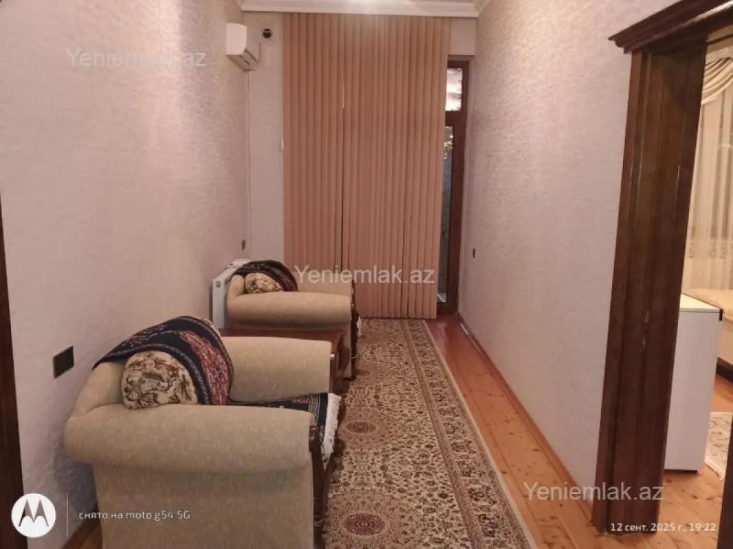 Satılır 7 otaqlı həyət evi 650 m²
